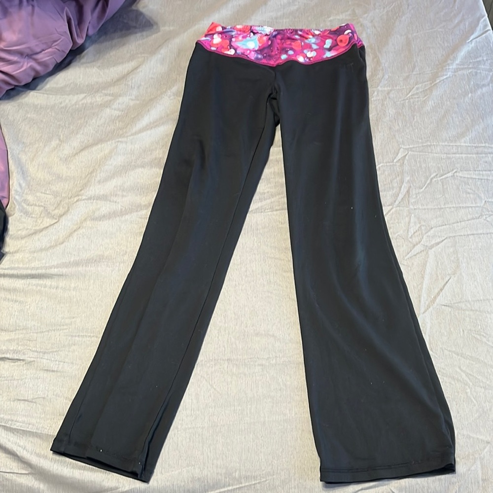 Black flare legging